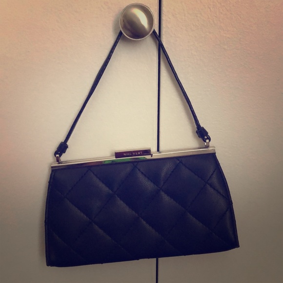 Nine West Handbags - Nine West Black Pocketbook